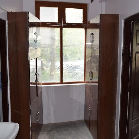 Lha Pomo Apartman Kyelang Kültér fotó