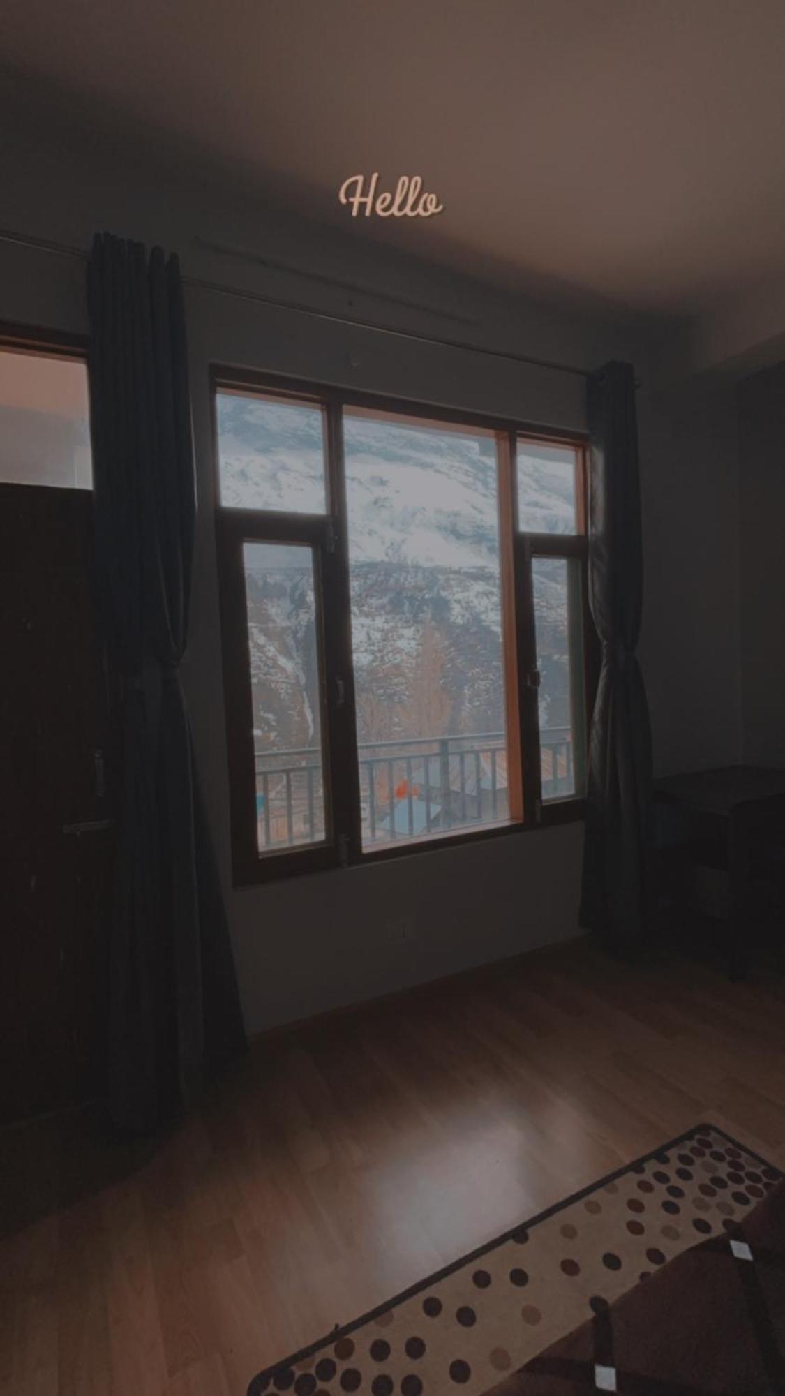Lha Pomo Apartman Kyelang Kültér fotó
