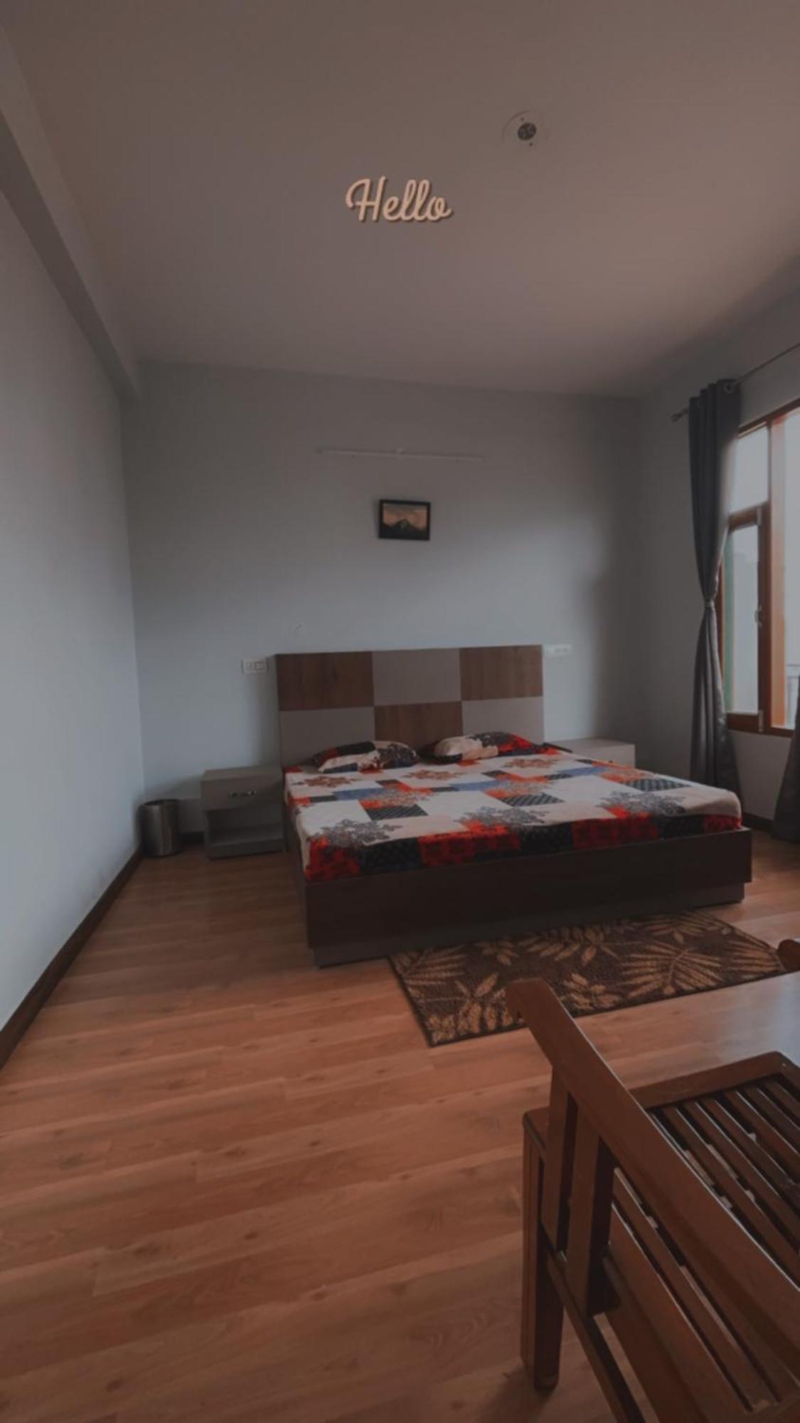 Lha Pomo Apartman Kyelang Kültér fotó