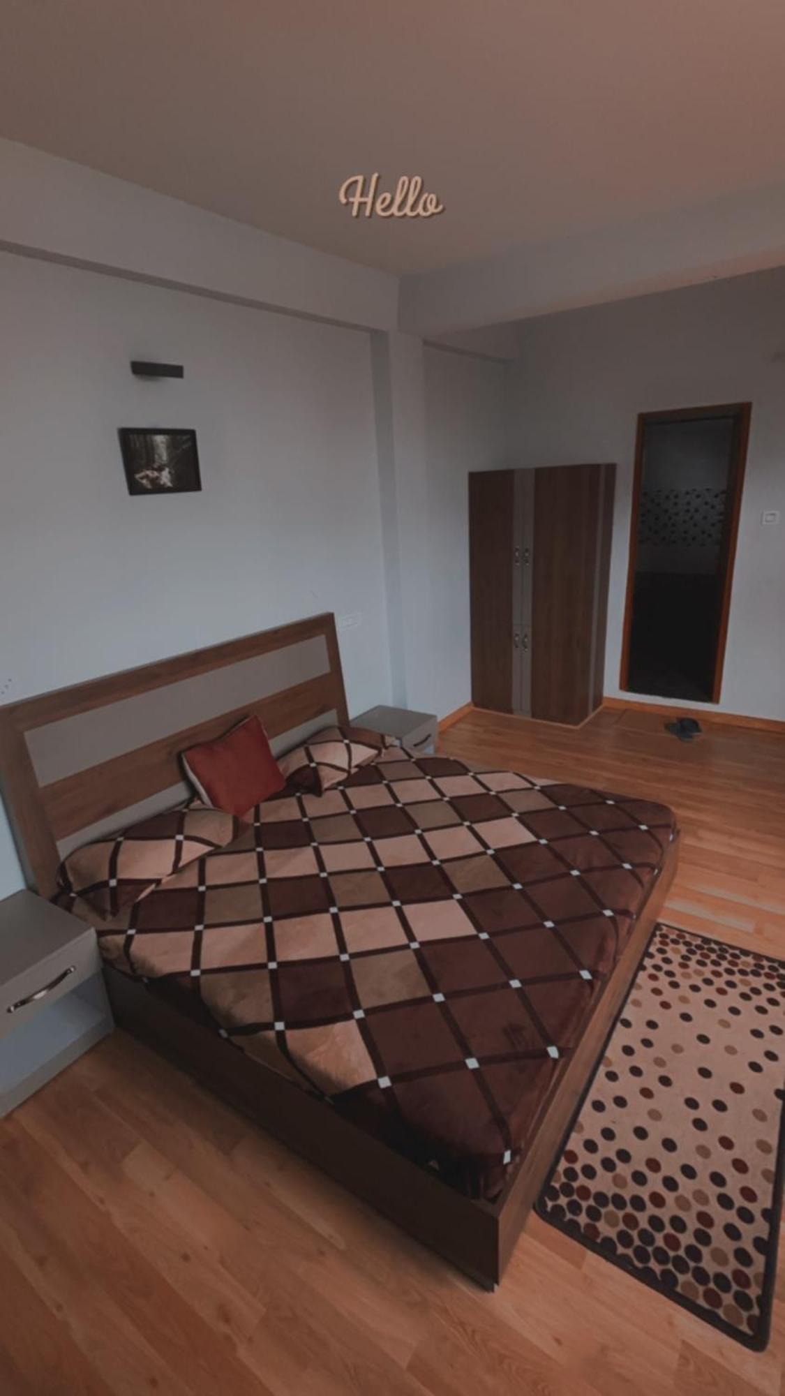Lha Pomo Apartman Kyelang Kültér fotó